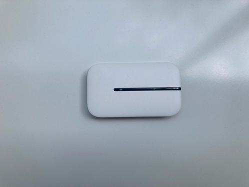 Brovi Mobile Wifi (HUAWEI), Computers en Software, Routers en Modems, Zo goed als nieuw, Router met modem, Ophalen