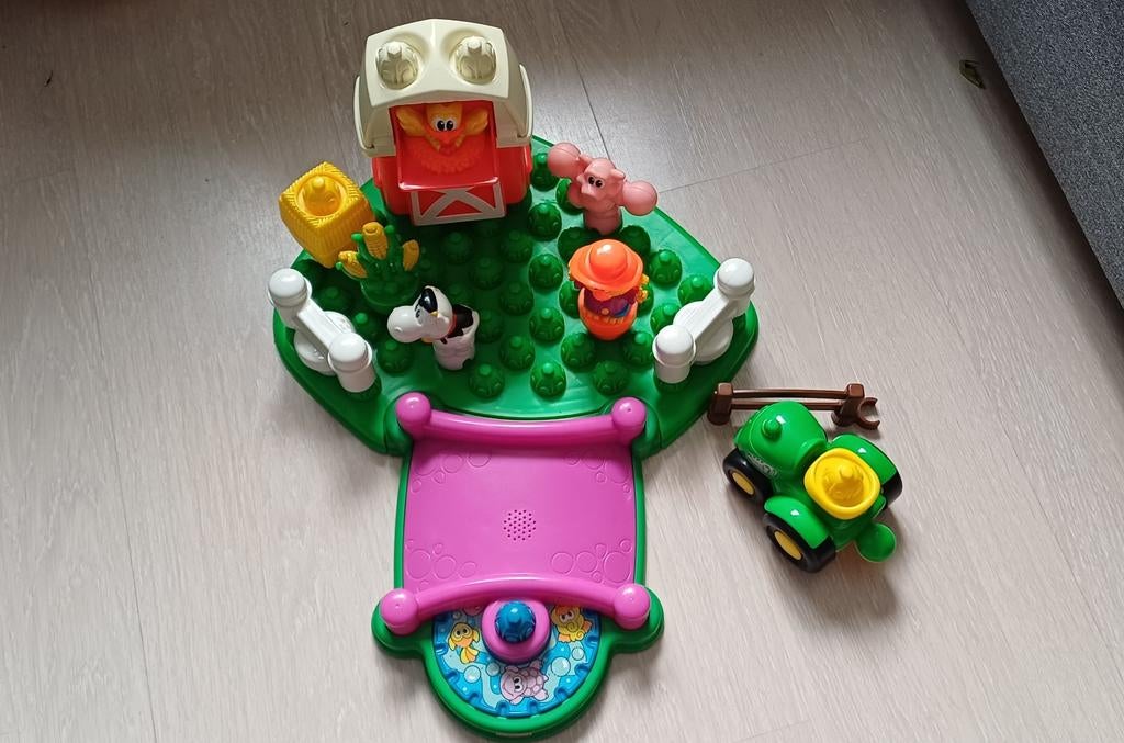 Leuke peuter boerderij met tractor, Ophalen of Verzenden, Gebruikt, Overige typen, Met geluid