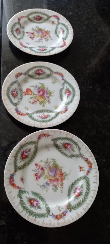 3 Vintage Schoteltjes Provence E.S. beschikbaar voor biedingen