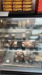 Koelvitrine gratis af te halen, Witgoed en Apparatuur, Koelkasten en IJskasten, 200 liter of meer, Ophalen of Verzenden, Zonder vriesvak