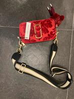 Marc Jacobs cross body tas rood voorkant stof, Ophalen of Verzenden, Nieuw, Rood, Schoudertasje
