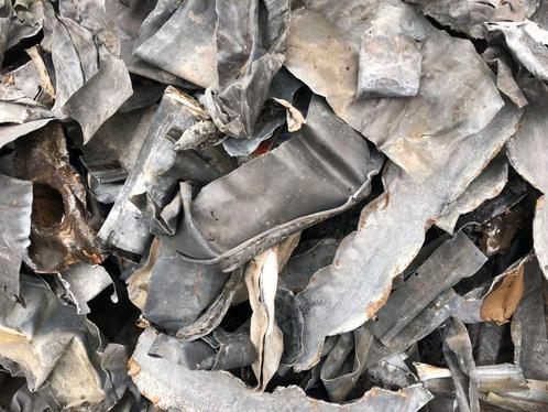 Gratis gezocht     lood en diverse kleine metalen, Doe-het-zelf en Verbouw, Dakpannen en Dakbedekking, Zo goed als nieuw, Minder dan 5 m²