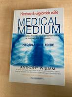 Medical Medium. Anthony William ( Nederlands ), Ophalen of Verzenden, Zo goed als nieuw