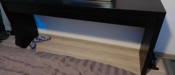 Malm Toilet Tafel (Oud Model), Huis en Inrichting, Tafels | Kaptafels, Gebruikt, Minder dan 100 cm, 150 tot 200 cm, Ophalen