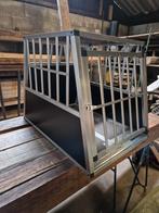 Honden benche, Dieren en Toebehoren, Hondenbenches, Ophalen of Verzenden, Zo goed als nieuw