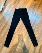 Guess skinny jeans zwart 25/32, Nieuw, Ophalen of Verzenden, W27 (confectie 34) of kleiner, Guess