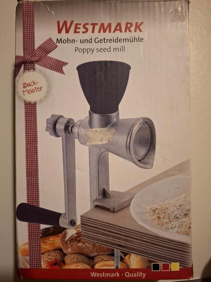 Zaadmolen notenmolen Westmark metaal, Huis en Inrichting, Keuken | Keukenbenodigdheden, Zo goed als nieuw, Ophalen of Verzenden