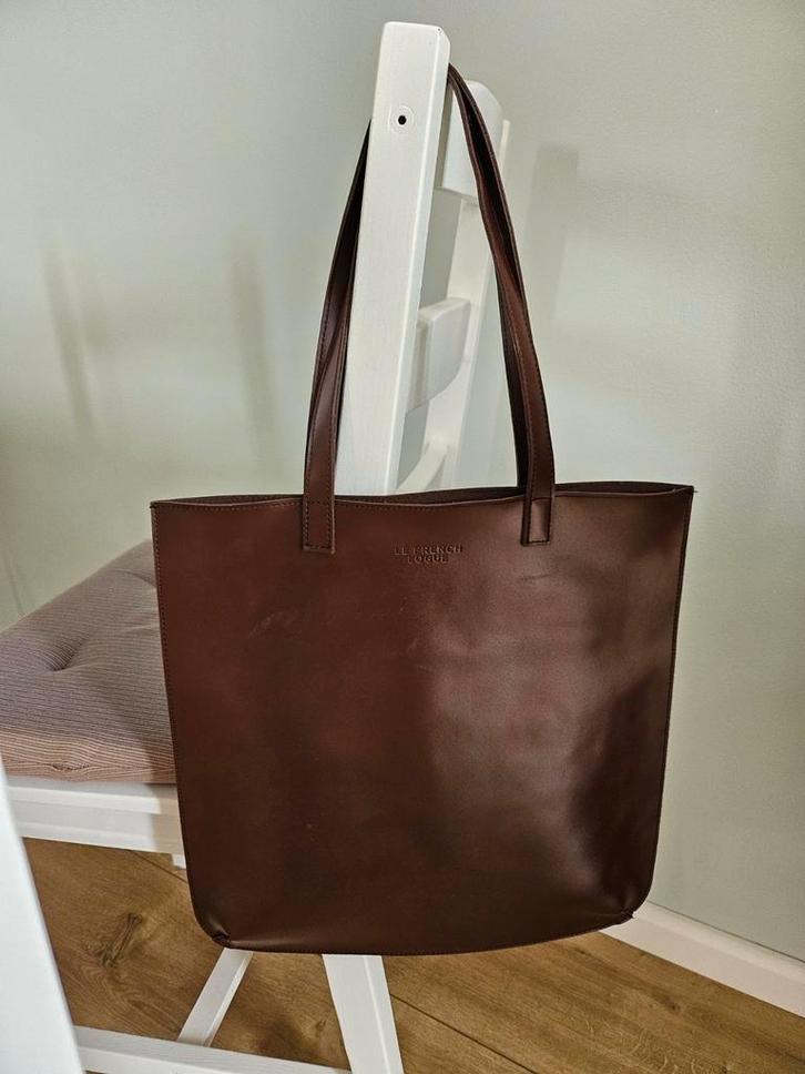 Leren tote handtas le french logue vintage designer boetiek, Sieraden, Tassen en Uiterlijk, Tassen | Damestassen, Zo goed als nieuw