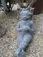 kabouter laaf heel leuk tegen een boom, Tuin en Terras, Tuinbeelden, Ophalen, Nieuw, Beton, Tuinkabouter