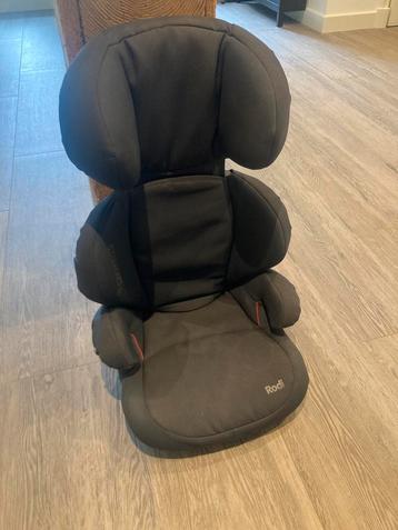 Maxi Cosi Rodi autostoel. Donkergrijs, verstelbare hoofdsteu beschikbaar voor biedingen