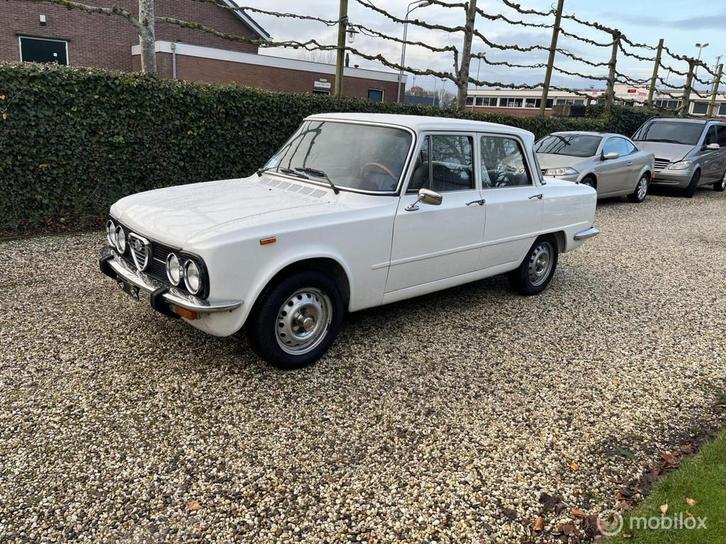 Alfa Romeo Guilia Nuova 1.3, Auto's, Oldtimers, Te koop, Alfa Romeo, Benzine, Overige carrosserieën, Handgeschakeld, Wit, Stof