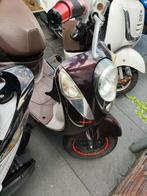 Sym Mio 65cc snor, Fietsen en Brommers, Scooters | SYM, Ophalen, Zo goed als nieuw, Benzine, Mio