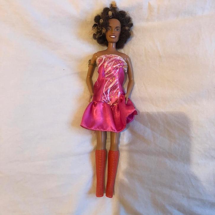 Mel B spice girls barbie pop, Verzamelen, Poppen, Zo goed als nieuw, Pop, Ophalen of Verzenden