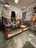 Toonbank vitrine vintage, Zakelijke goederen, Kantoor en Winkelinrichting | Winkel en Inventaris, Ophalen