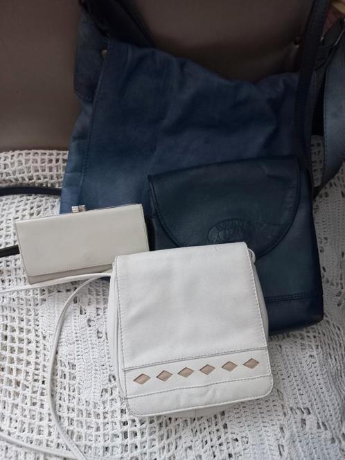Vintage leren schoudertassen + portemonai vanaf €20, Sieraden, Tassen en Uiterlijk, Tassen | Schoudertassen, Zo goed als nieuw