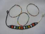 3 kleine armbanden 6 cm en 1 halsketting van mini kraaltjes, Verzenden, Gebruikt, Kraal