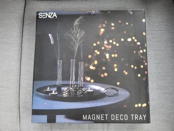 Wandbord,magnetisch met glazen vaasjes, NIEUW  beschikbaar voor biedingen