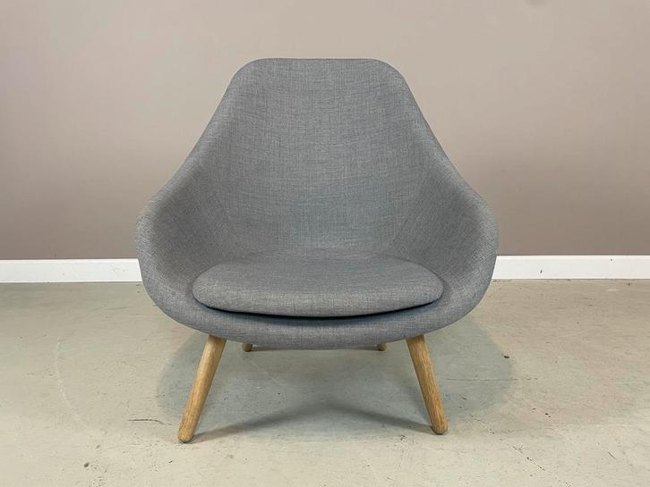 Hay AAL 92 “About a lounge chair” in nette staat inc kussen, Huis en Inrichting, Fauteuils, Zo goed als nieuw, Hout, Stof, Ophalen