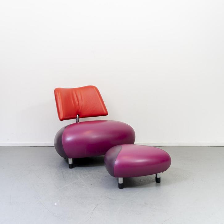 1x Leolux Pallone Fauteuil + Hocker Rood/Roze/Paars - Chroom, Huis en Inrichting, Fauteuils, Zo goed als nieuw, Leer, Metaal, 75 tot 100 cm