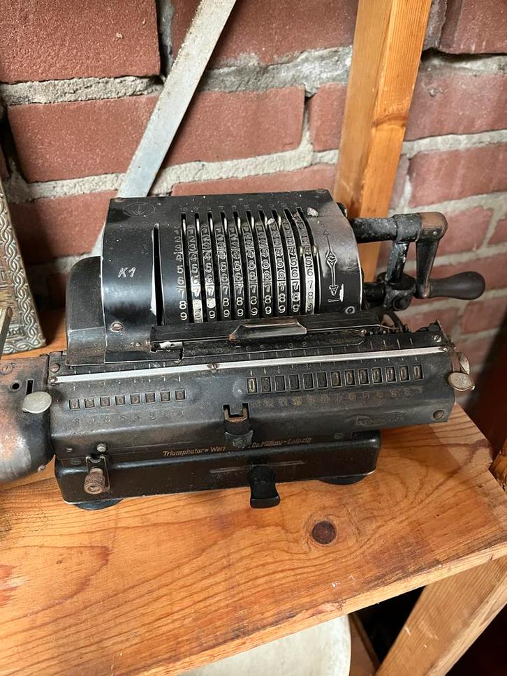 Vintage Triumphator Rekenmachine, Antiek en Kunst, Antiek | Kantoor en Zakelijk, Ophalen