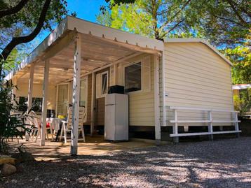  Luxe 6 pers. chalet Frankrijk Côte d'Azur camping Leï Suves beschikbaar voor biedingen