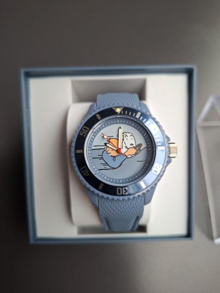 Kuifje horloge - Tintin montre, 015 308, 2018, Moulinsart, Verzamelen, Stripfiguren, Nieuw, Gebruiksvoorwerp, Kuifje, Ophalen of Verzenden