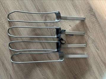 Extra brede wielgoot - goot fietsendrager - goten wielgoten beschikbaar voor biedingen