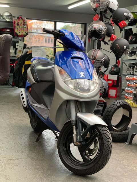 GEZOCHT‼️Vivacity 50cc, Fietsen en Brommers, Scooters | Peugeot, Zo goed als nieuw, Vivacity, Tweetakt, Ophalen of Verzenden