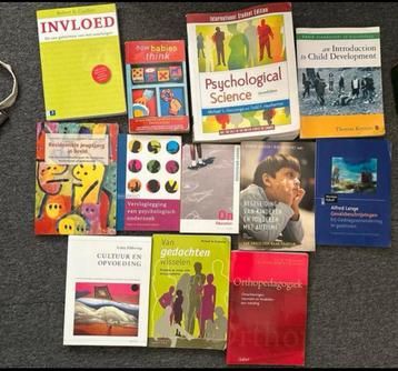 Diverse studieboeken pedagogiek beschikbaar voor biedingen