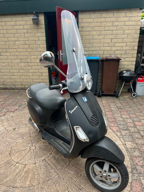 Vespa lx50 4t snor, wok voor snelheid, Fietsen en Brommers, Scooters | Vespa, Zo goed als nieuw, Vespa LX, Ophalen