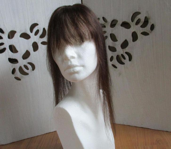 Echthaar toppertje met pony - 45cm lang, Sieraden, Tassen en Uiterlijk, Uiterlijk | Haarverzorging, Nieuw, Pruik of Haarverlenging