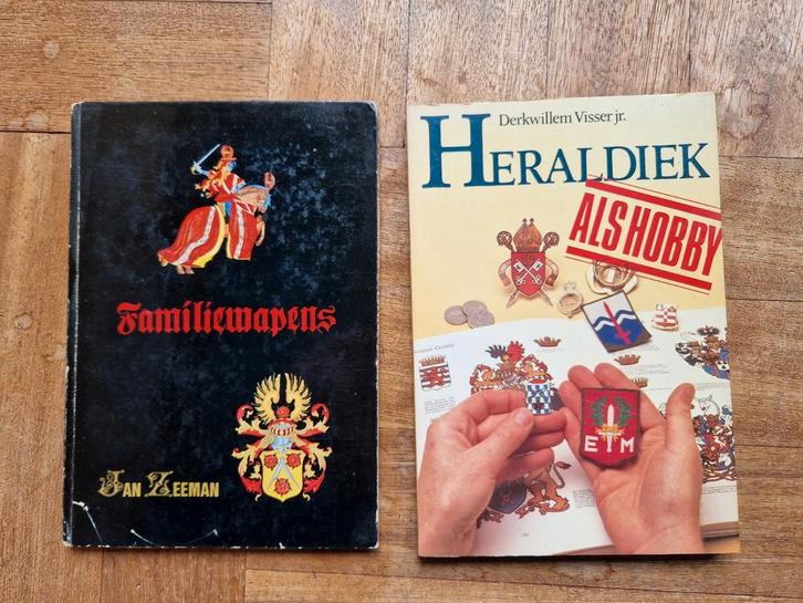 2 Boeken over Heraldiek en Familiewapens, Boeken, Hobby en Vrije tijd, Ophalen of Verzenden