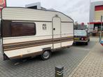 PRACHTIGE RETRO KNAUS AZUR BJ. 1983 Met vast bed 140x200, Caravans en Kamperen, Caravans, Vast bed, Treinzit, Particulier, 4 tot 5 meter