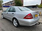 Mercedes-Benz C-klasse 240 Classic AUT /Airco/Cruise/NAVI/Tr, Automaat, 2597 cc, Navigatiesysteem, 1465 kg