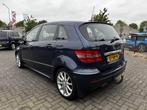 Mercedes-Benz B-klasse 200 Automaat | Afn. Trekhaak | NAP |, 65 €/maand, 136 pk, Gebruikt, Zwart