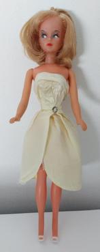 Tressy met uittrekbare staart en orig. kleding 1963, Verzamelen, Ophalen of Verzenden, Gebruikt, Pop