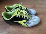 Voetbalschoenen maat 34, Sport en Fitness, Voetbal, Ophalen, Gebruikt