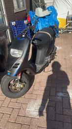Typhoon 125cc kaal frame met nummer geen papieren, Fietsen en Brommers, Scooters | Piaggio, Verzenden, Gebruikt, Zip