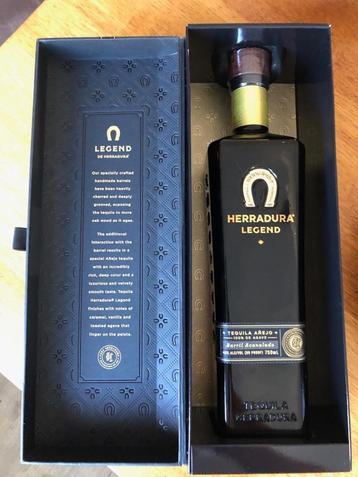 Tequila Añejo Herradura Legend 750ml beschikbaar voor biedingen
