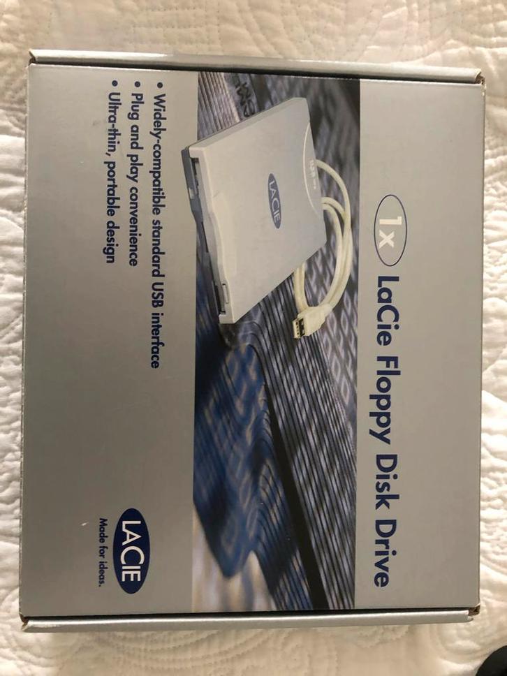 Lacie Externe Floppy DISK Drive + DisketteS - Inclusief Doos, Computers en Software, Vintage Computers, Ophalen of Verzenden