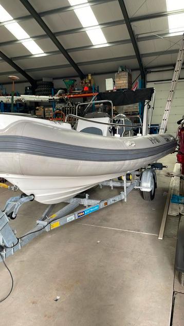 Mooie Rib. console boot 5,3 lang beschikbaar voor biedingen