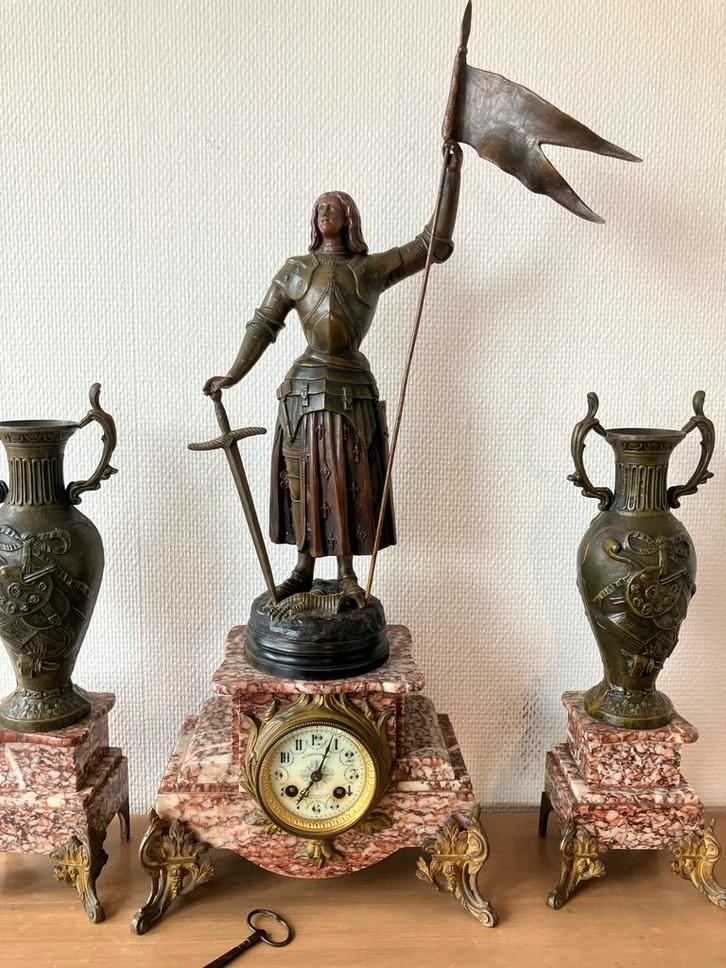 Antieke Franse klokkenset Jeanne d'Arc, J-C Ruchot, Antiek en Kunst, Antiek | Klokken, Ophalen of Verzenden