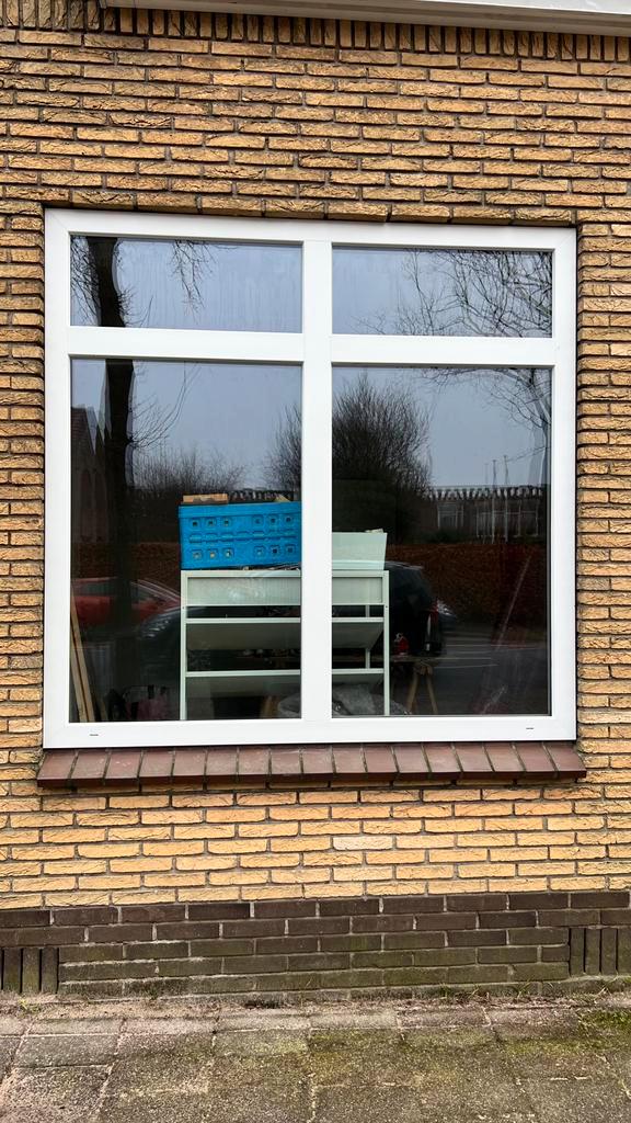 Kunststof kozijnen, Doe-het-zelf en Verbouw, Kozijnen en Schuifpuien, Zo goed als nieuw, Raamkozijn, Kunststof, 150 tot 225 cm