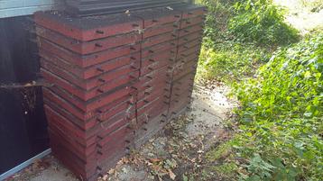 48 rubbertegels 50x50 ideaal voor in de stal beschikbaar voor biedingen