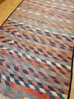 Vintage handgeweven perzische wollen kelim 296x170, Huis en Inrichting, Info@SlatsAntiek.nl, Tweedehands, 150 tot 200 cm, 200 cm of meer