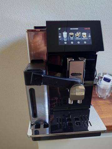 De’Longhi Maestosa volautomatische koffiemachine beschikbaar voor biedingen