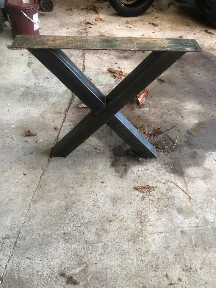 Metalen Tafelpoot X-Vorm - Robuust en Stoer 8st, Huis en Inrichting, Tafelonderdelen, Zo goed als nieuw, Tafelpoot, 50 tot 100 cm
