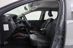 Dacia Duster 1.3 TCe Extreme | Trekhaak | 360 Camera | 150 P, Auto's, Dacia, Lichtsensor, Gebruikt, 4 cilinders, Leder en Stof