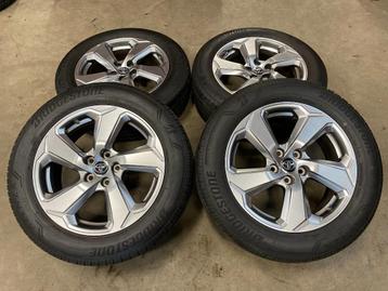 18 inch originele velgen + zomerbanden Toyota RAV4