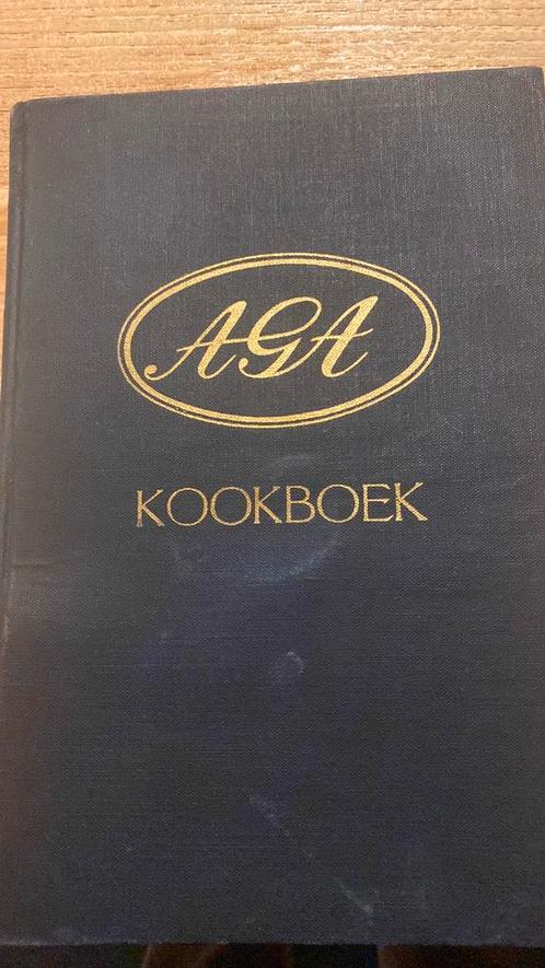 AGA kookboek tweede druk, Boeken, Kookboeken, Gelezen, Overige typen, Ophalen of Verzenden